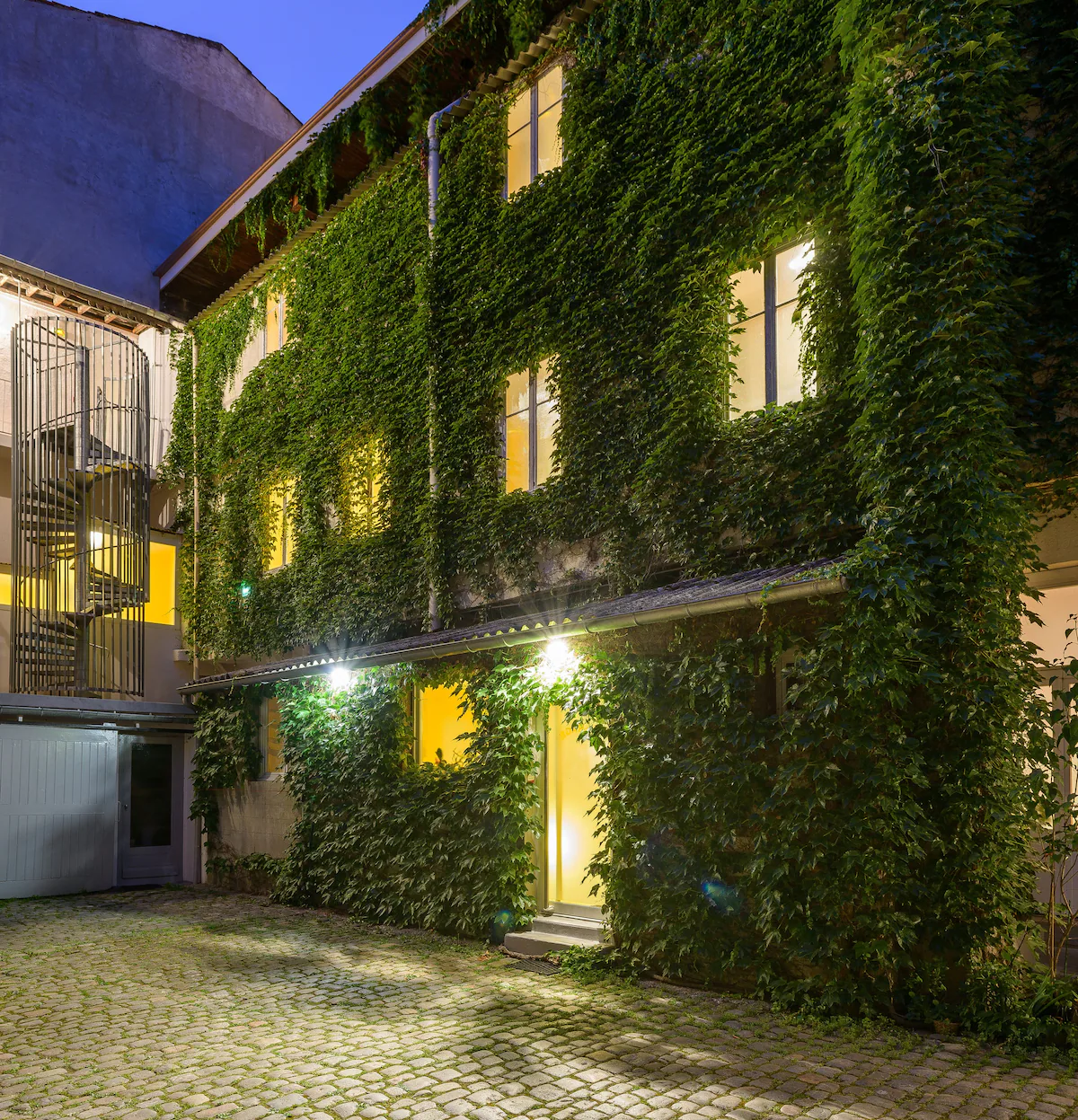 Cour interieure